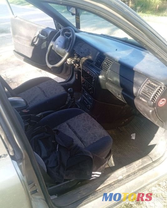 1998' Opel Vectra photo #5