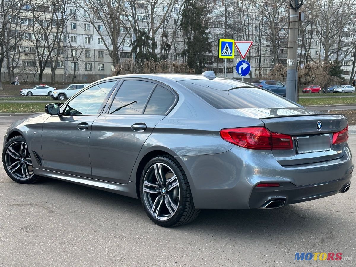 2017' BMW 5 Series photo #3