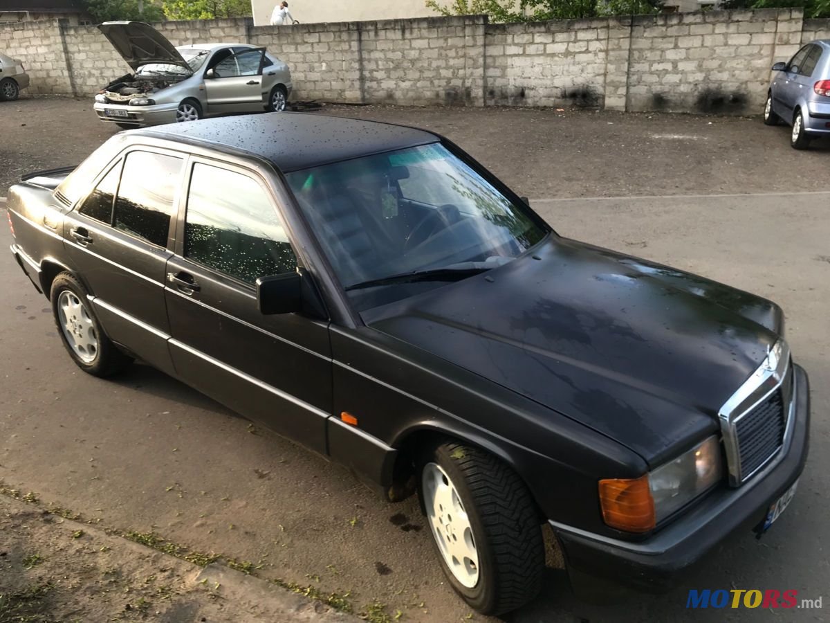 1985' Mercedes-Benz 190 photo #5