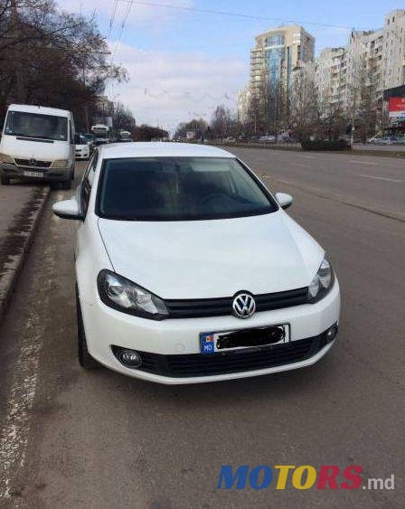 2009' Volkswagen Golf photo #1