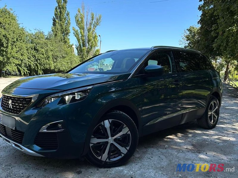 2019' Peugeot 5008 photo #3