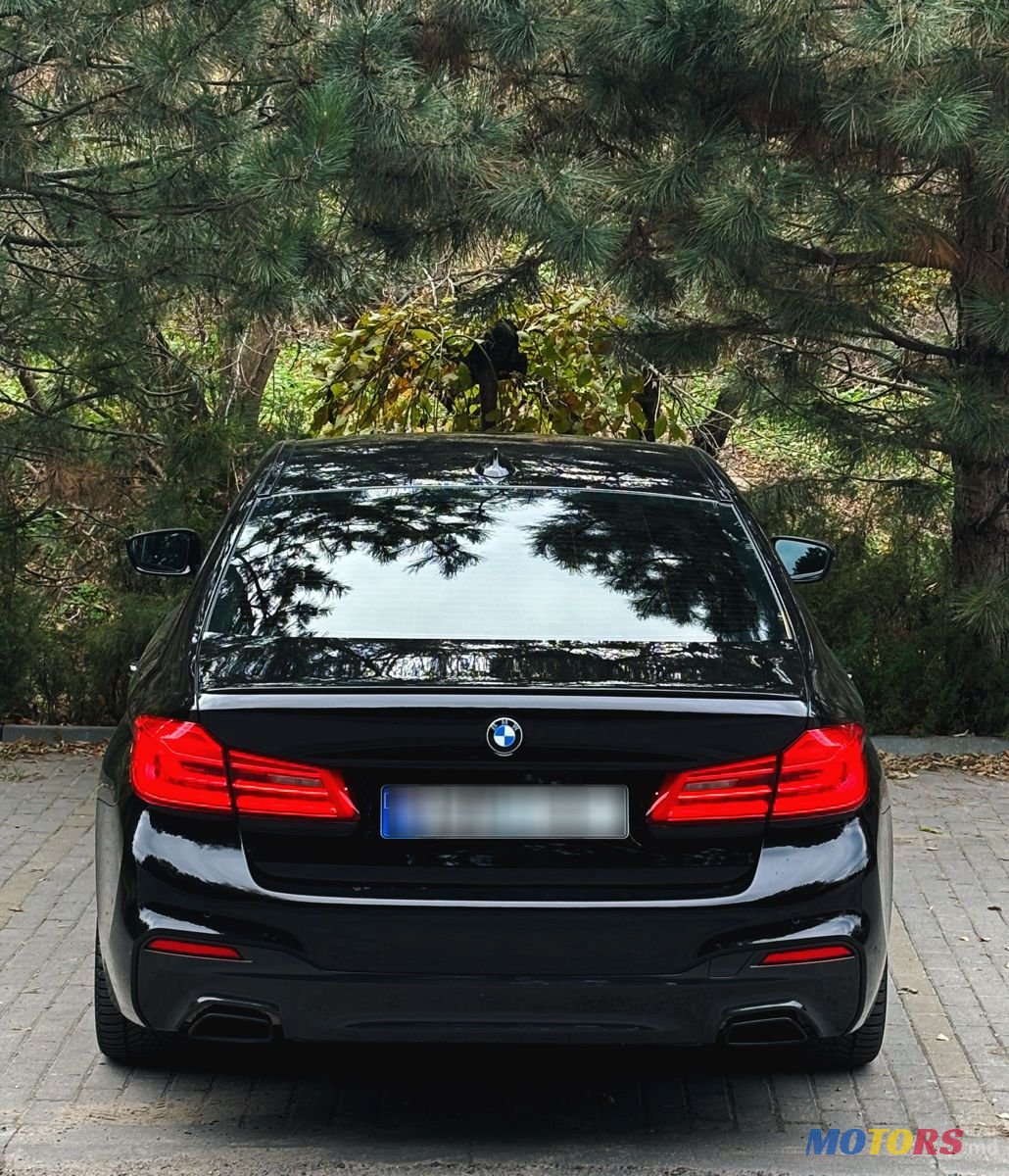 2020' BMW 5 Series photo #4