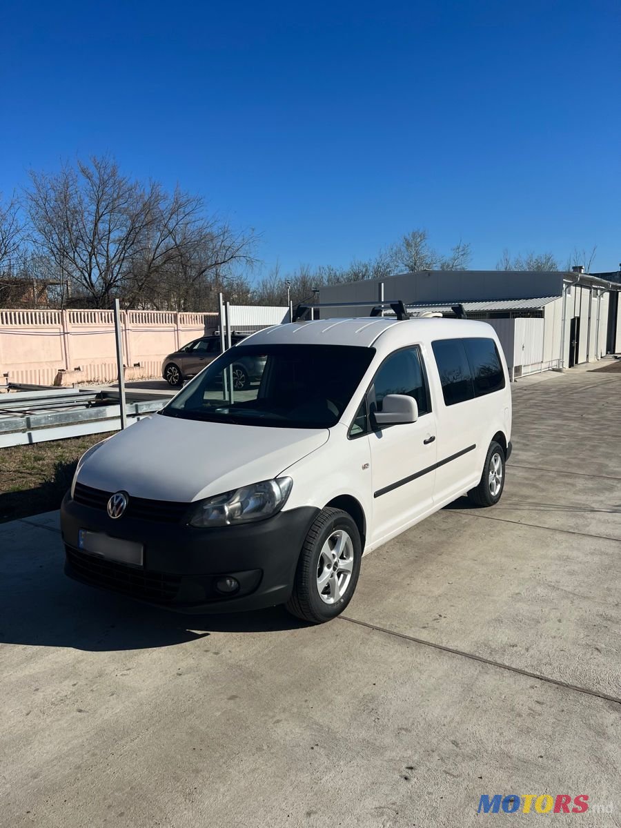 2013' Volkswagen Caddy photo #1