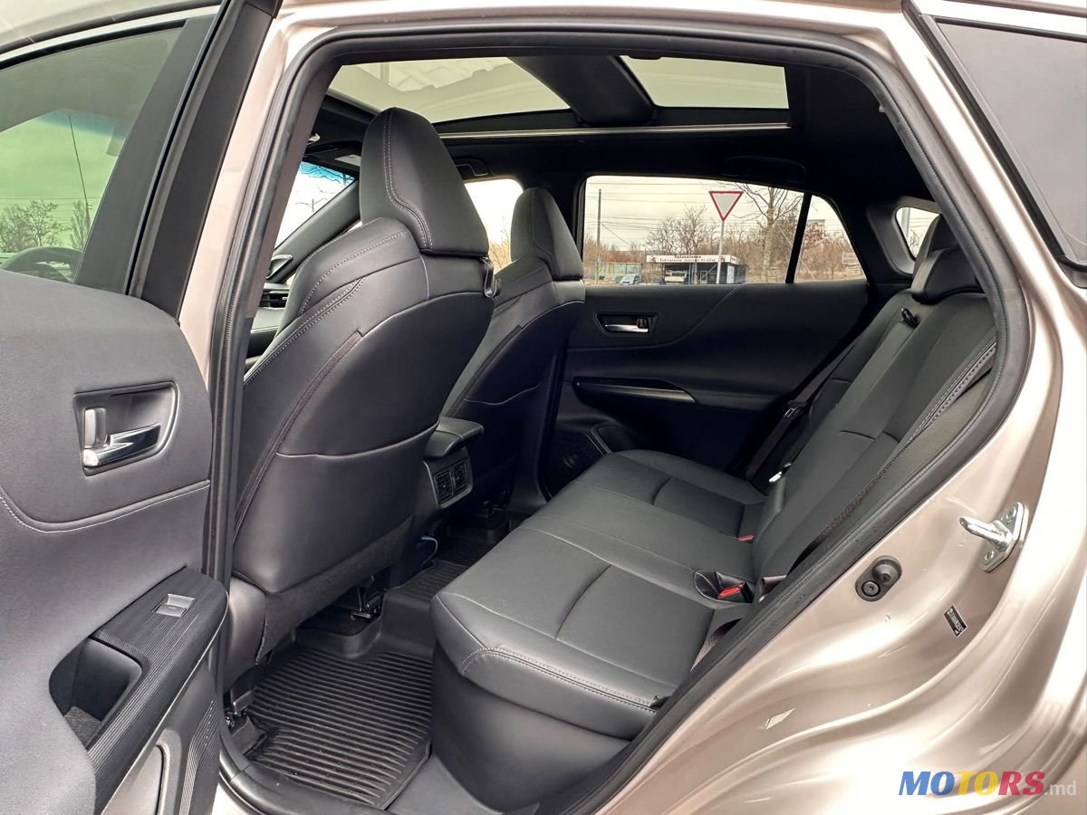 2021' Toyota Venza photo #5