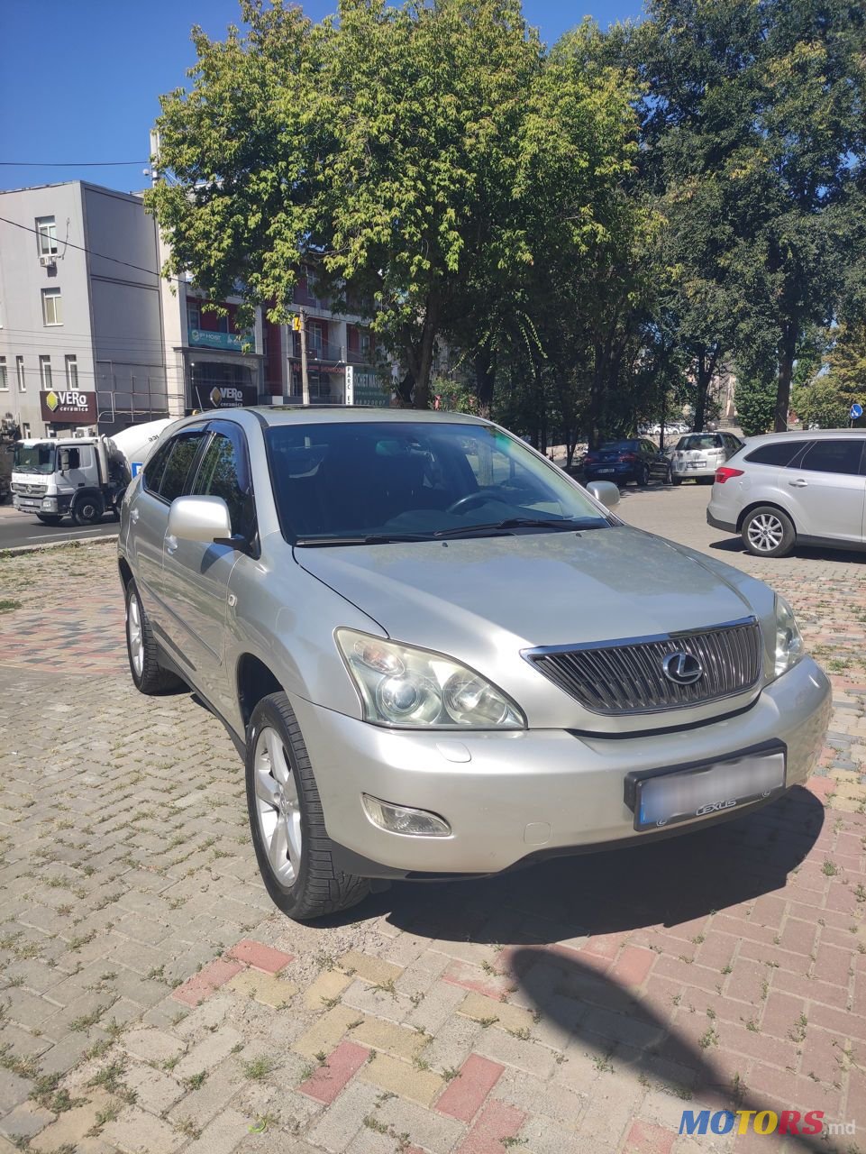 2004' Lexus Rx Series photo #1