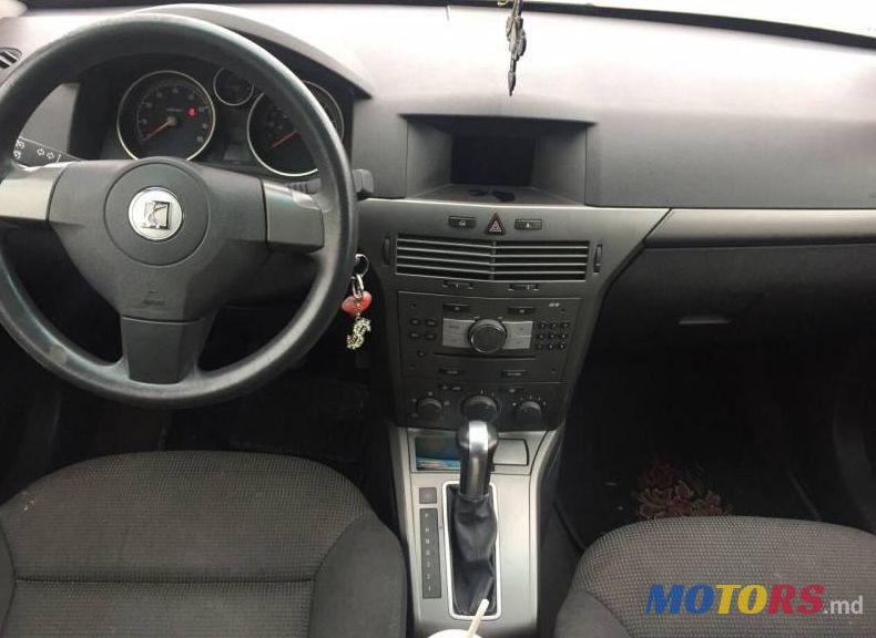 2008' Opel Astra photo #4