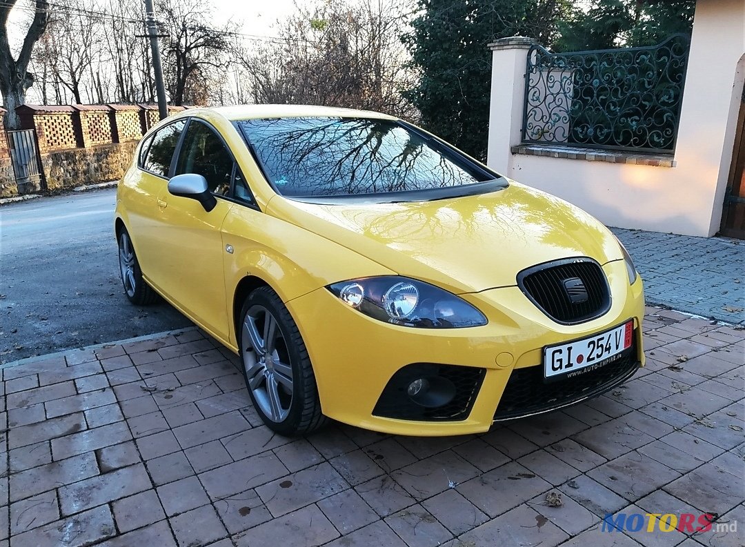 2007' SEAT Leon FR photo #1