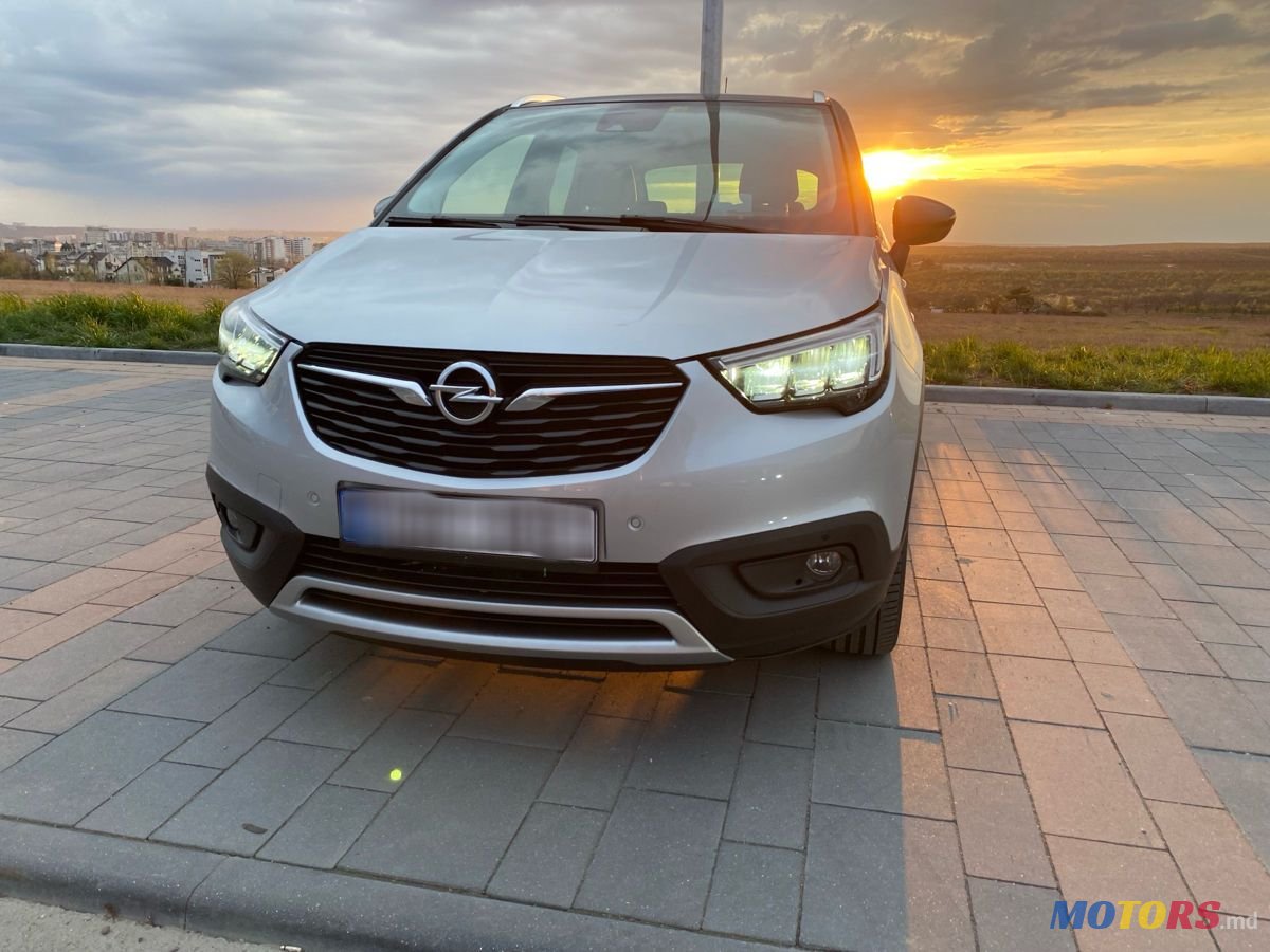 2018' Opel Crossland X photo #2
