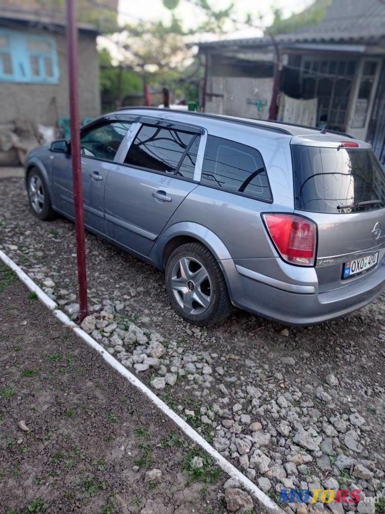 2007' Opel Astra photo #3