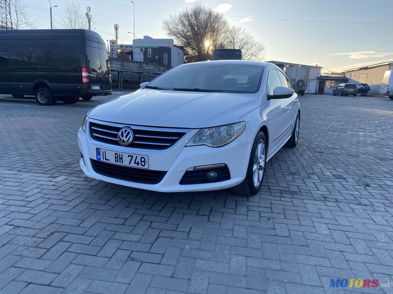 2012' Volkswagen Passat photo #1