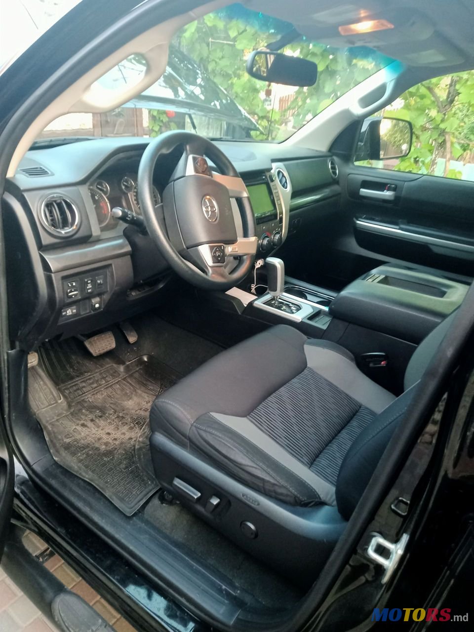 2015' Toyota Tundra photo #6