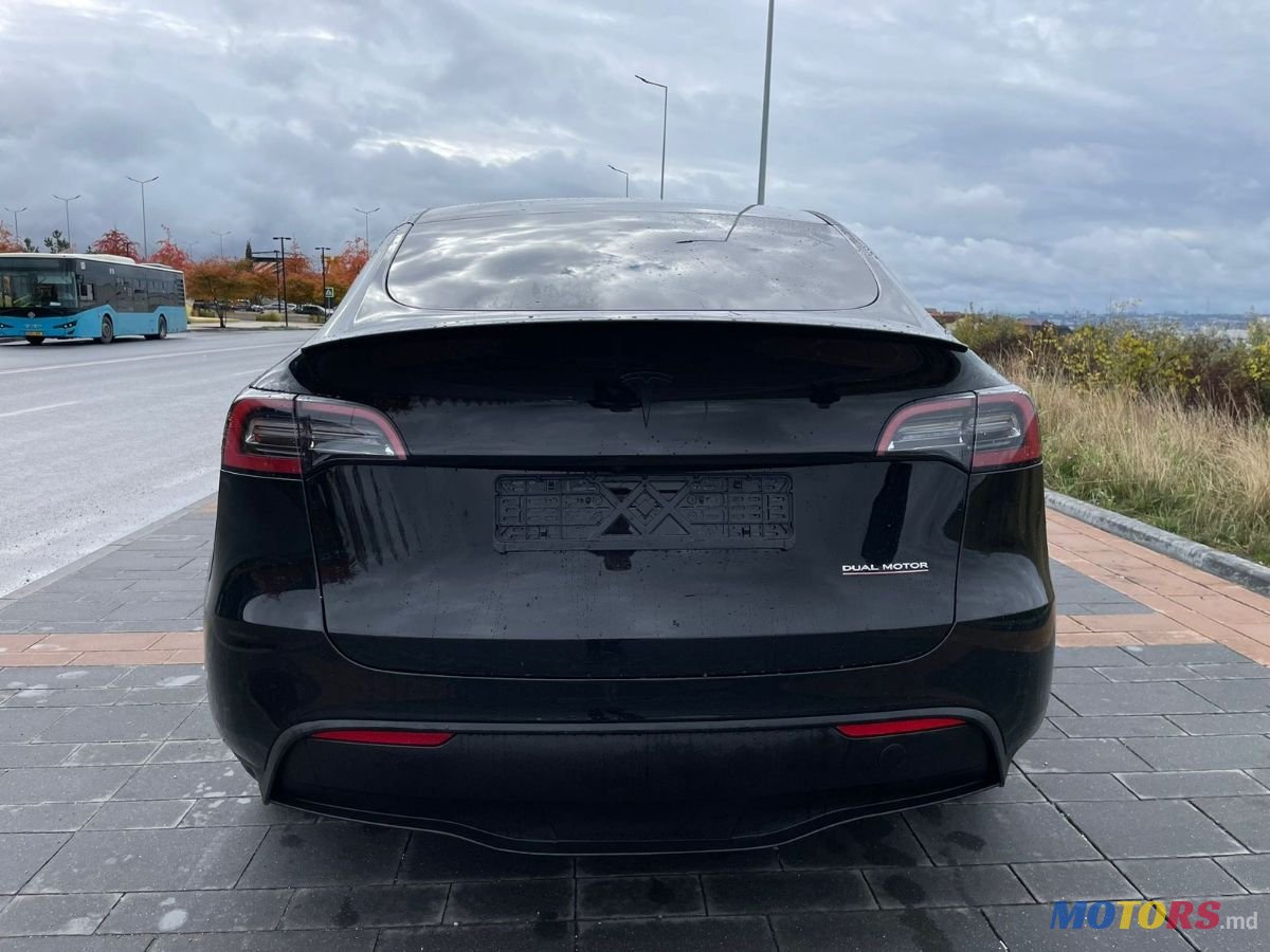 2023' Tesla Model Y photo #6