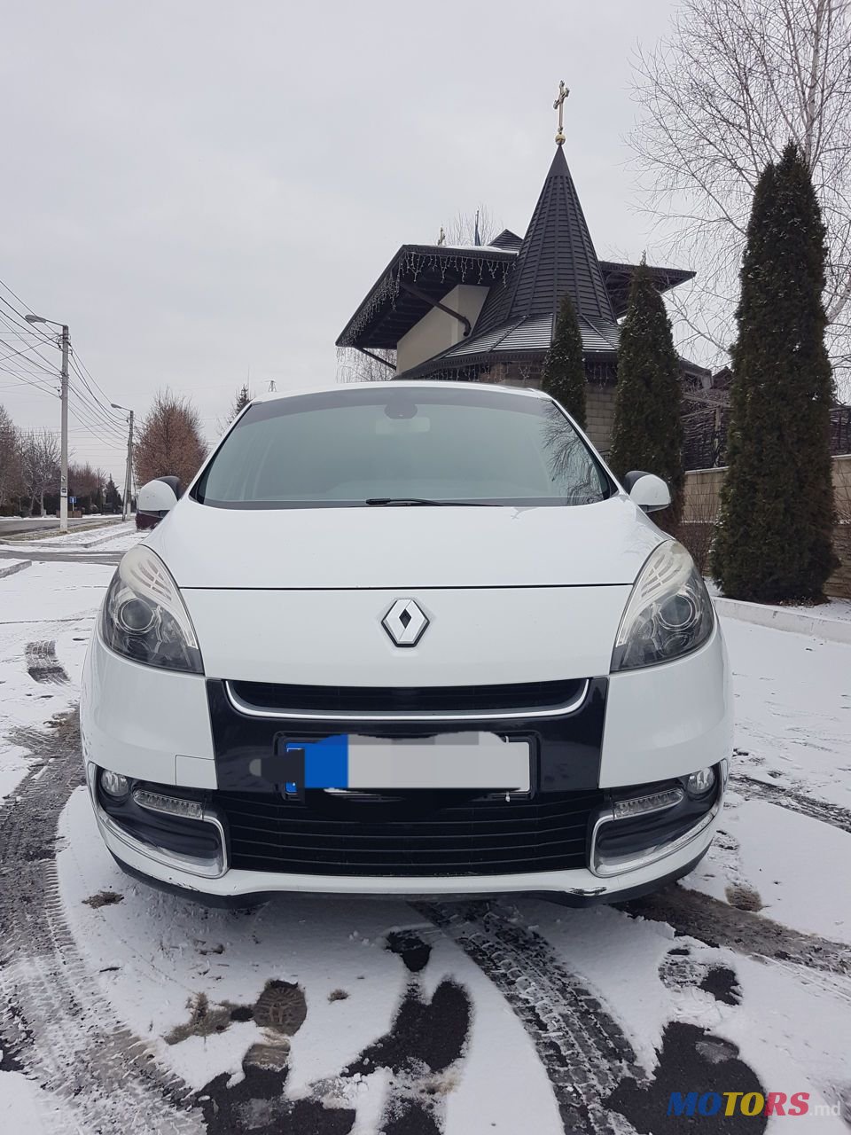 2012' Renault Scenic photo #1