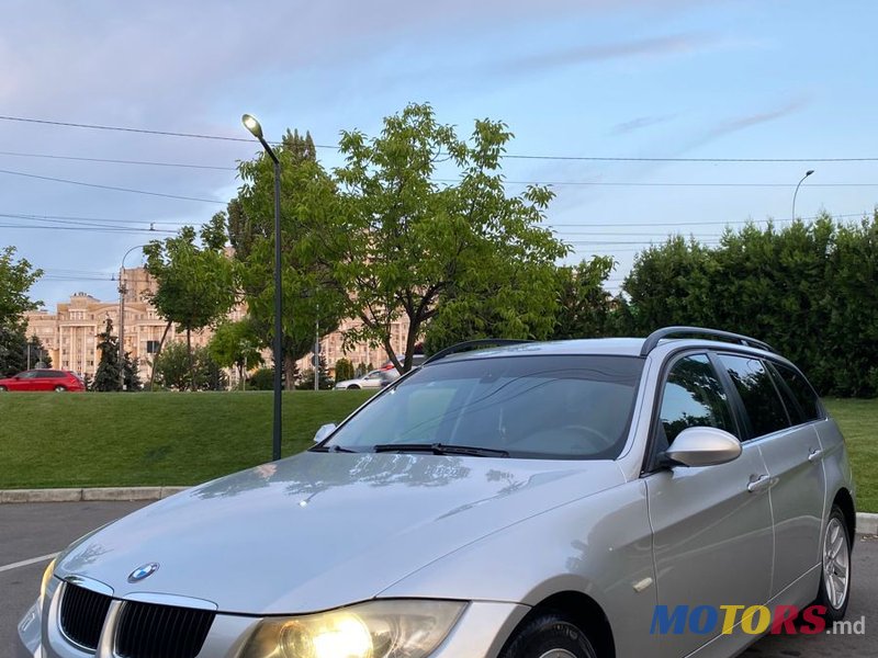 2008' BMW 3 Series photo #3