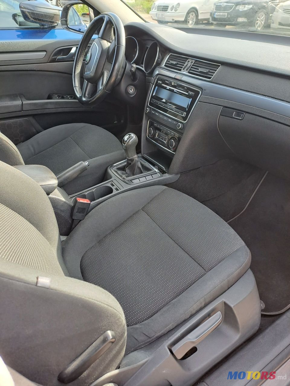 2009' Skoda Superb photo #3