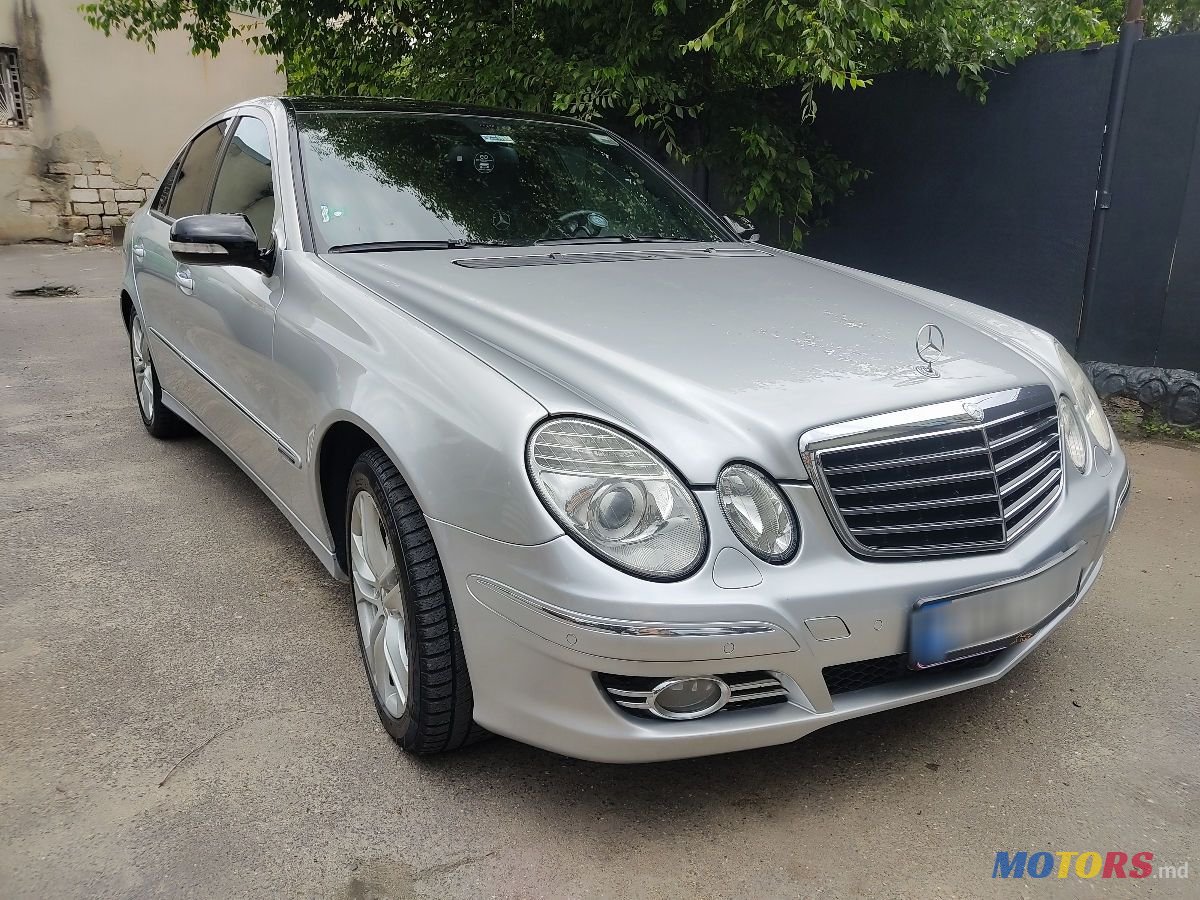 2008' Mercedes-Benz E-Class photo #1