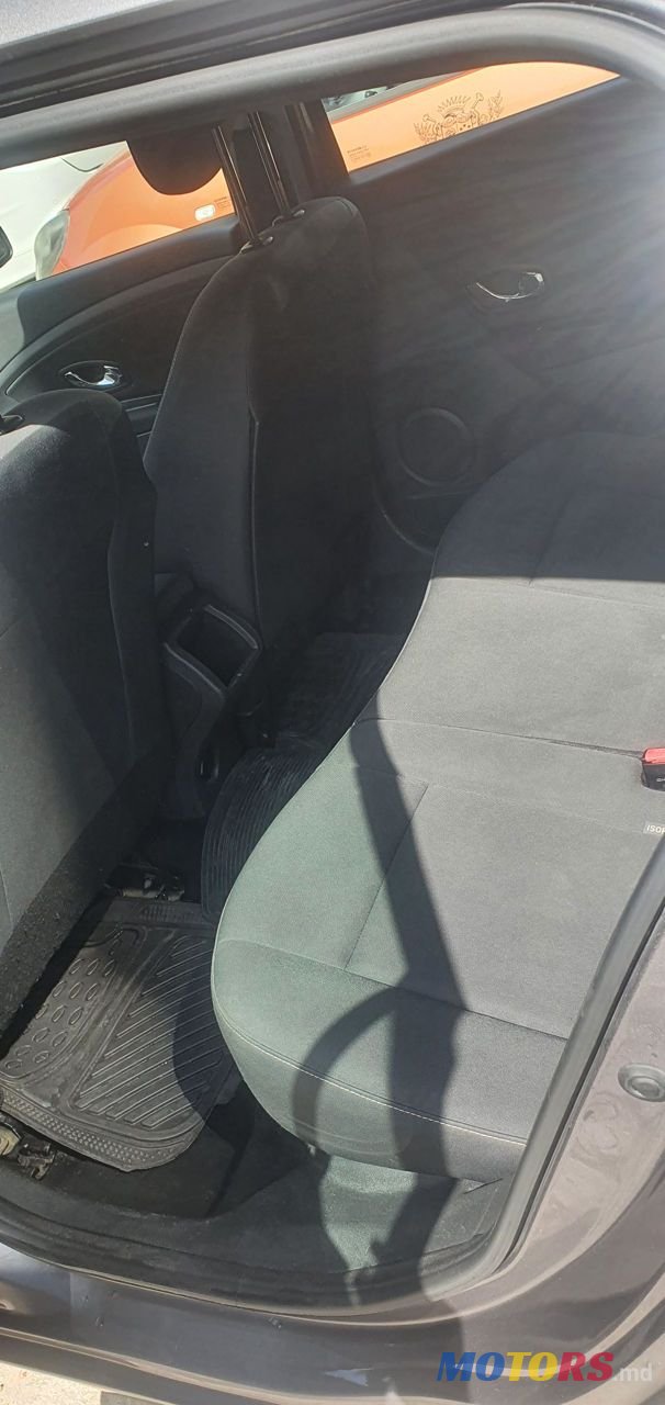 2013' Renault Megane photo #6