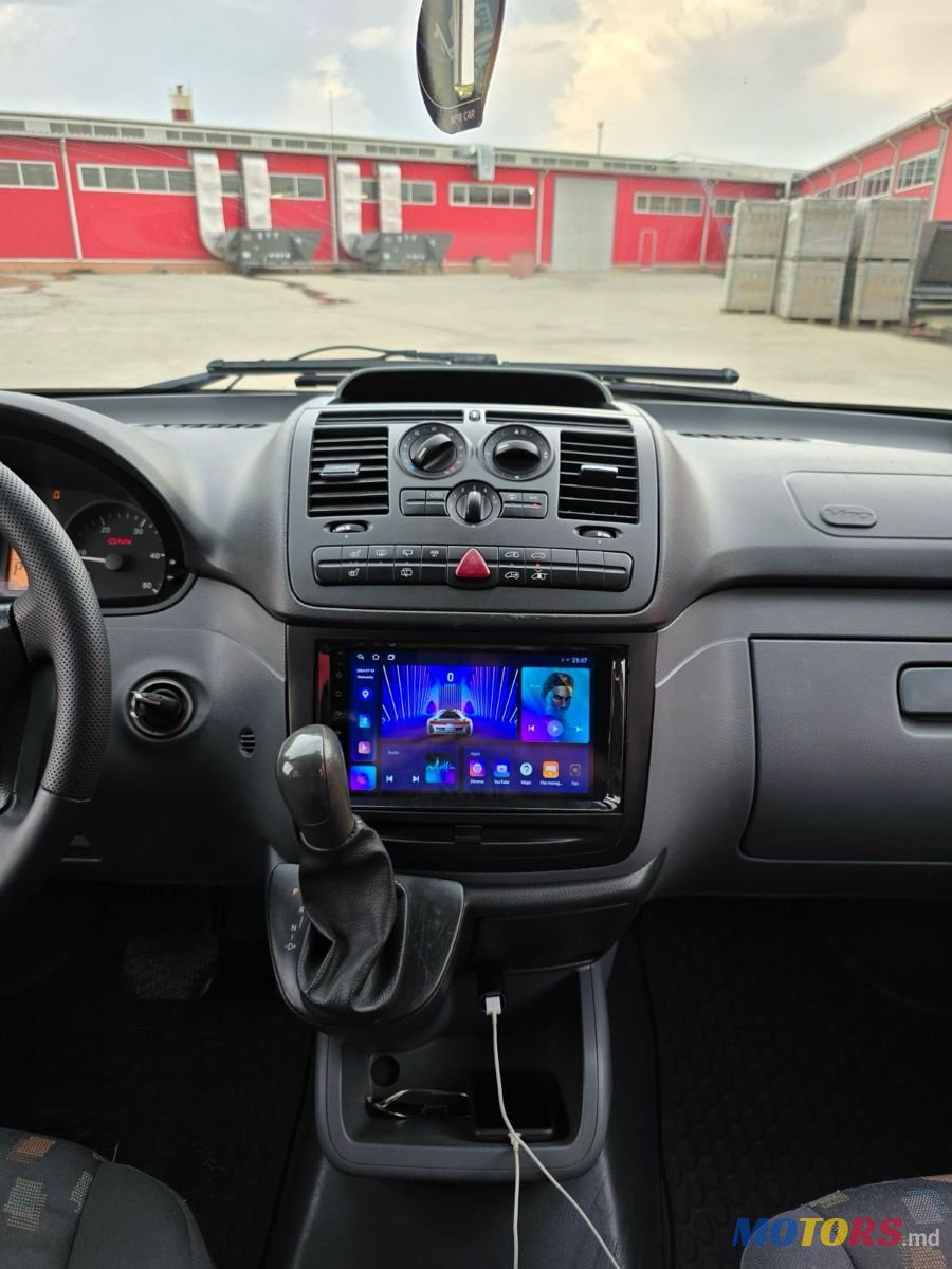 2009' Mercedes-Benz Vito photo #4