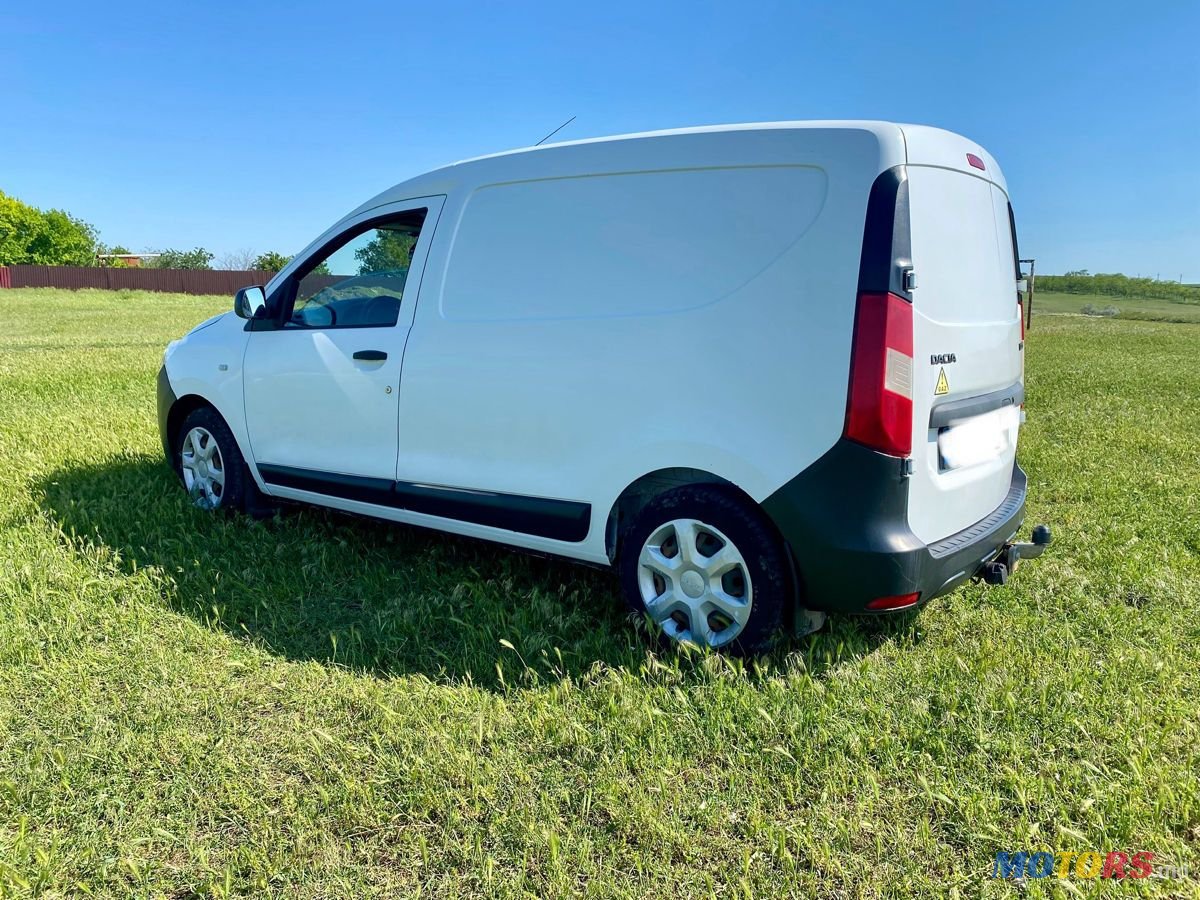 2014' Dacia Dokker photo #2