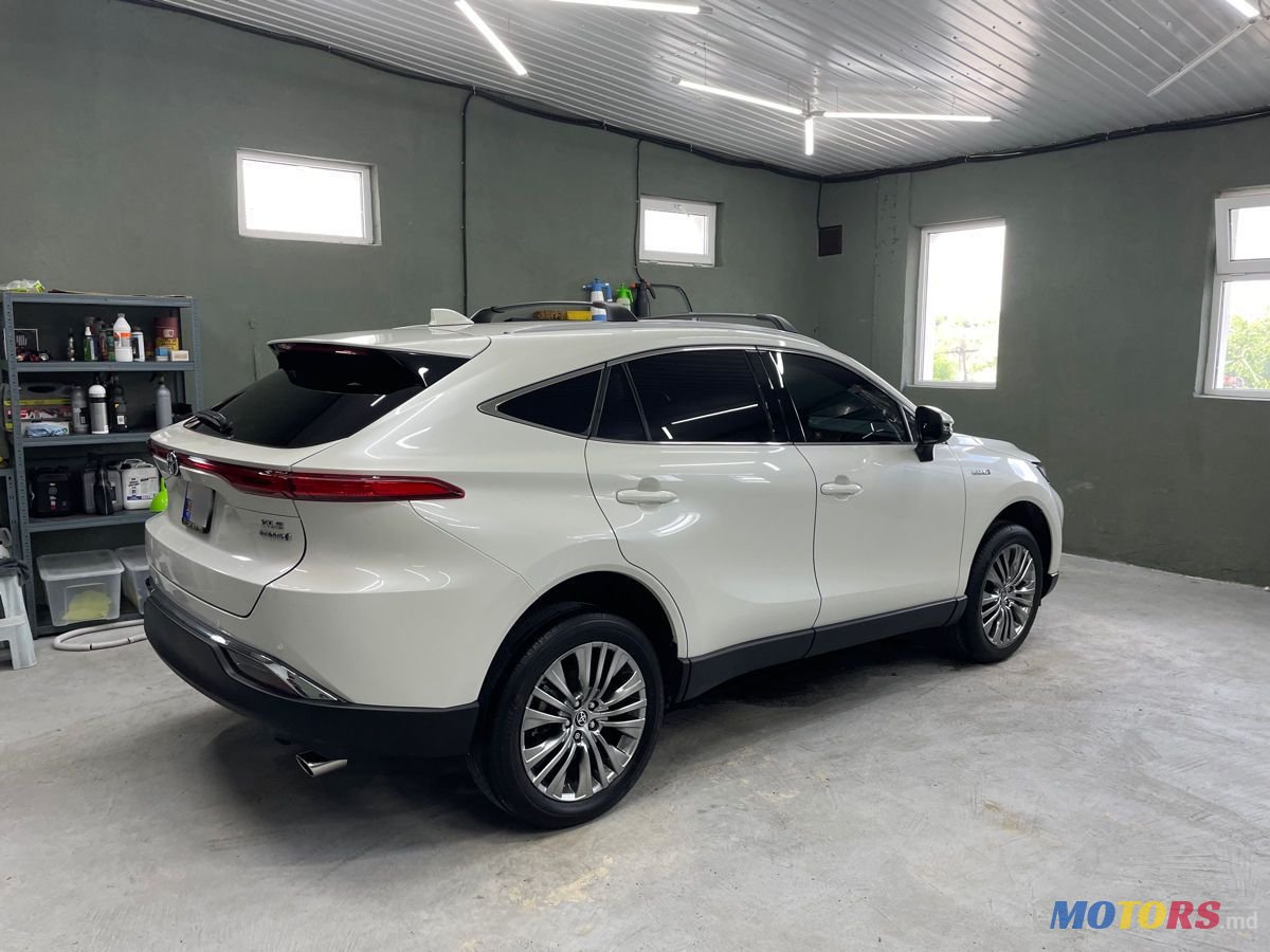 2020' Toyota RAV4 photo #6