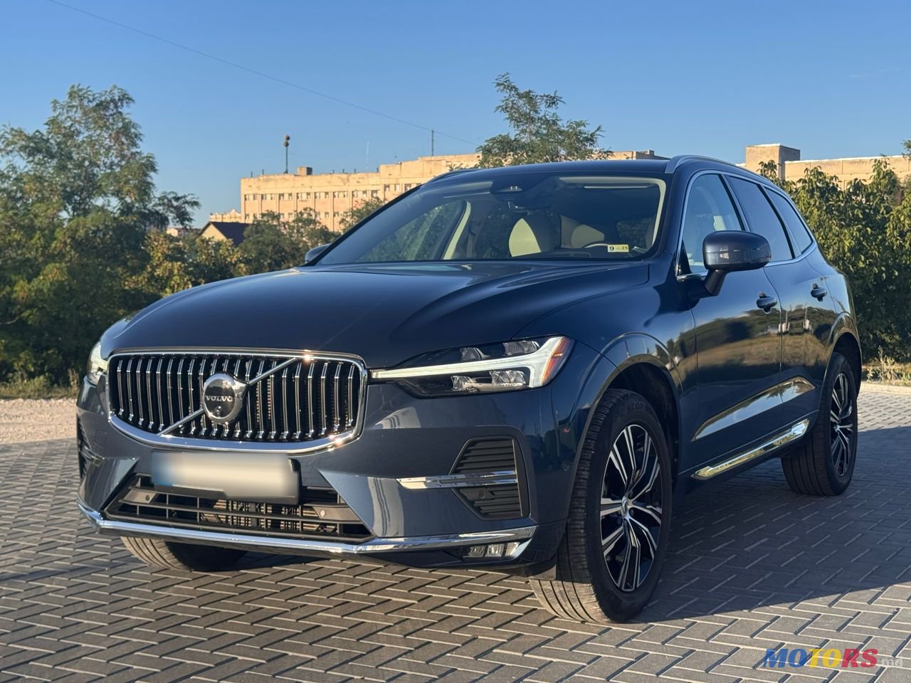 2022' Volvo XC60 photo #1