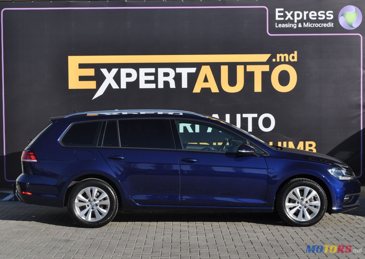 2018' Volkswagen Golf VII photo #2