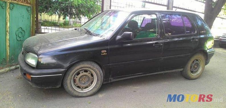 1998' Volkswagen Golf photo #1