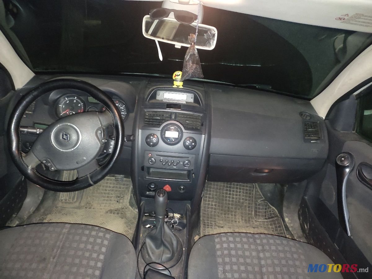 2006' Renault Megane photo #5