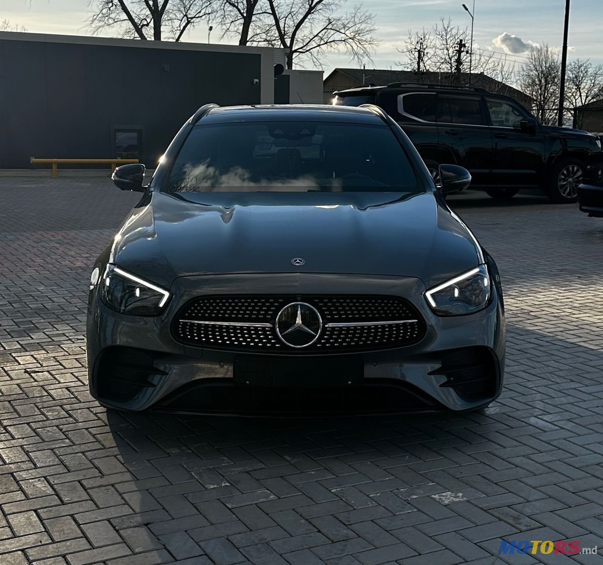 2021' Mercedes-Benz E-Class photo #3