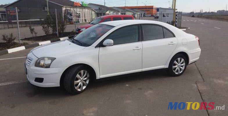 2008' Toyota Avensis photo #1