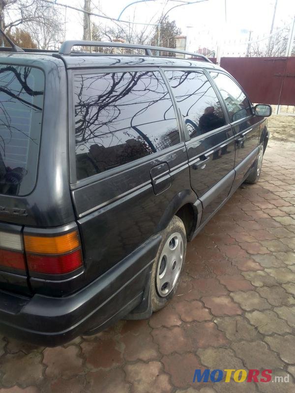 1991' Volkswagen Passat photo #3