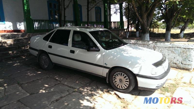 1995' Opel Vectra photo #2