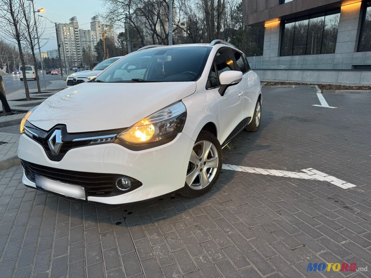 2015' Renault Clio photo #2