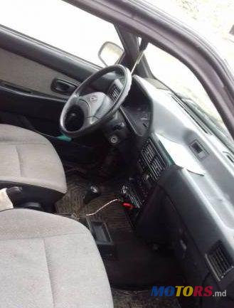 1992' Hyundai Pony photo #1