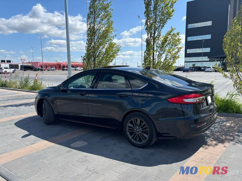 2020' Ford Fusion photo #2