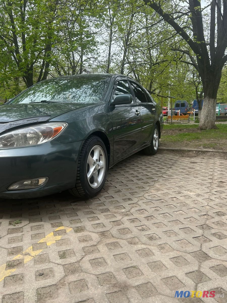 2002' Toyota Camry photo #2
