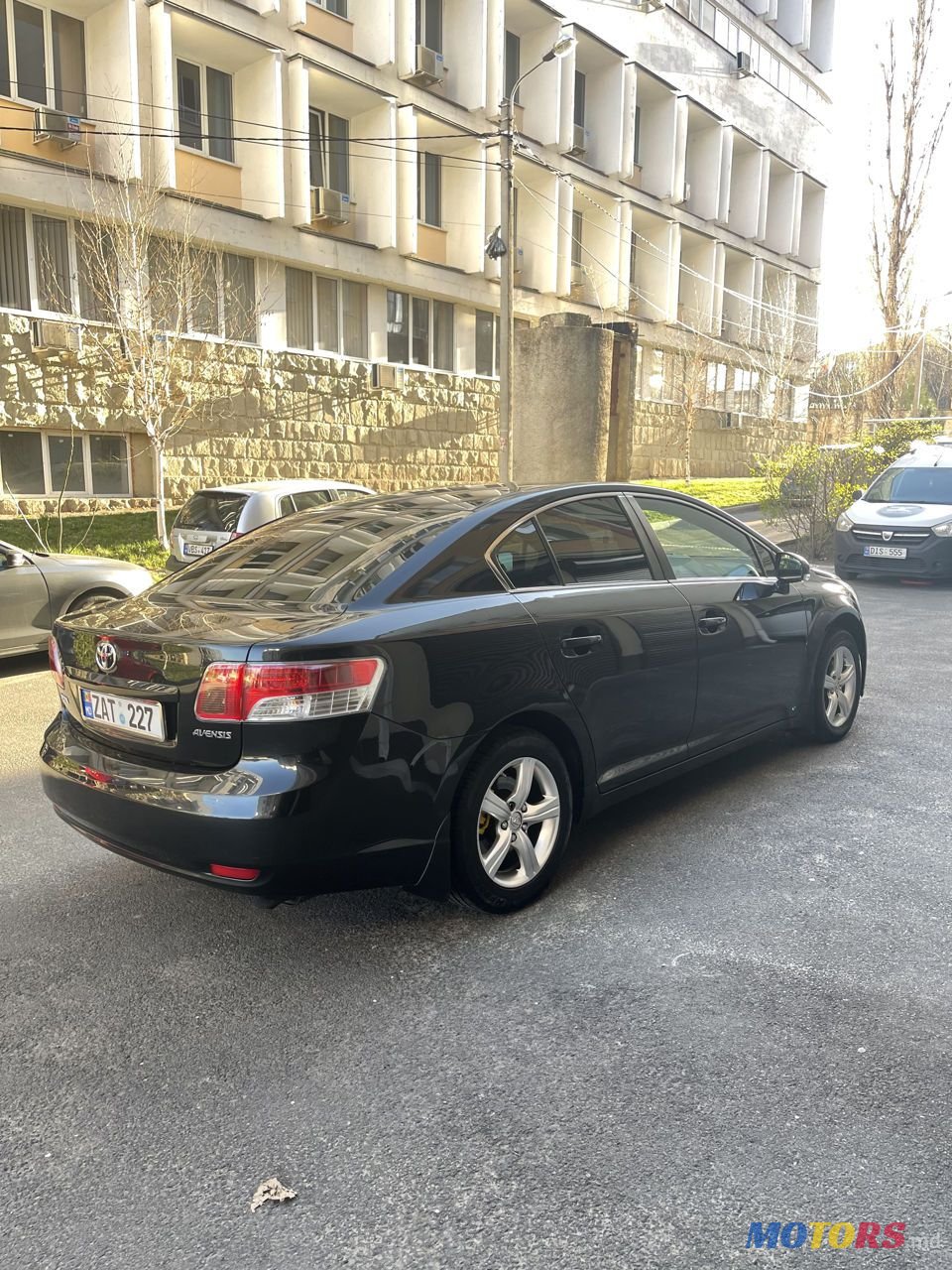 2010' Toyota Avensis photo #2