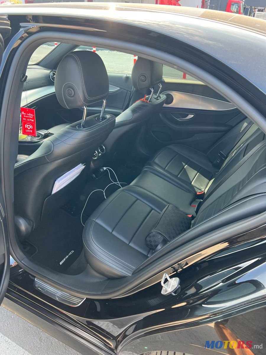 2017' Mercedes-Benz E-Class photo #6