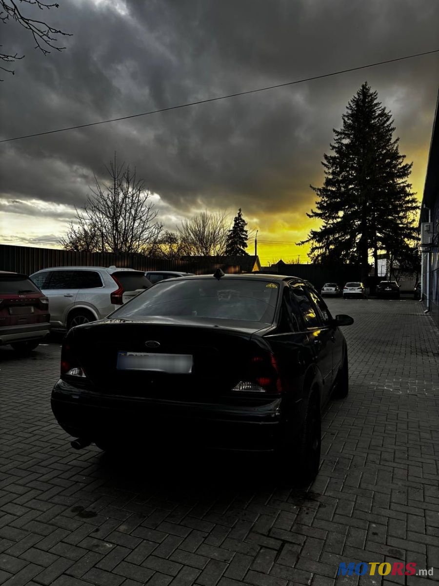 2000' Ford Focus photo #6