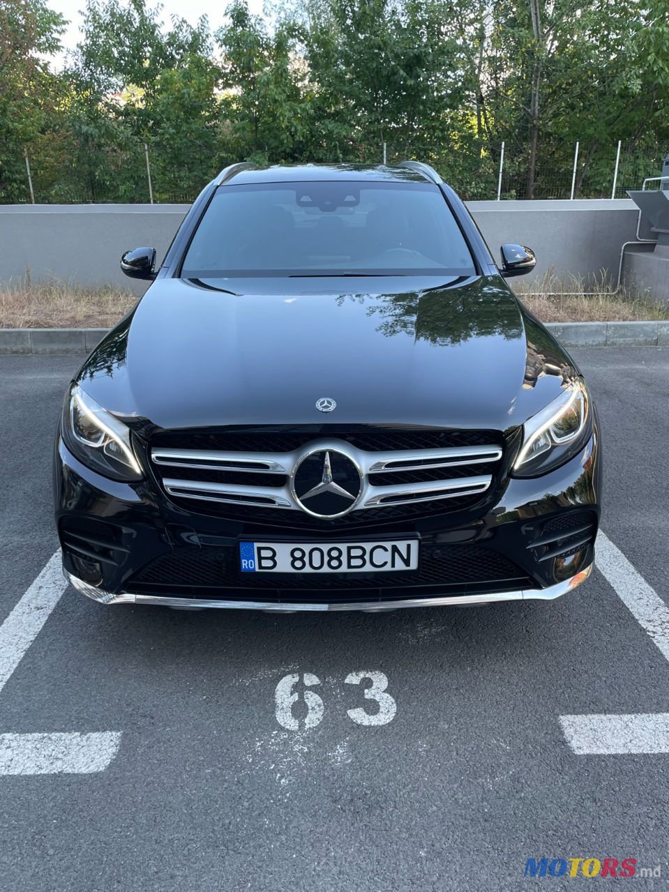 2018' Mercedes-Benz Glc photo #2