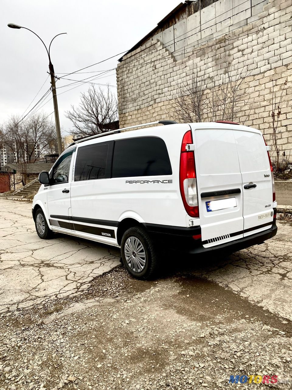 2010' Mercedes-Benz Vito photo #3