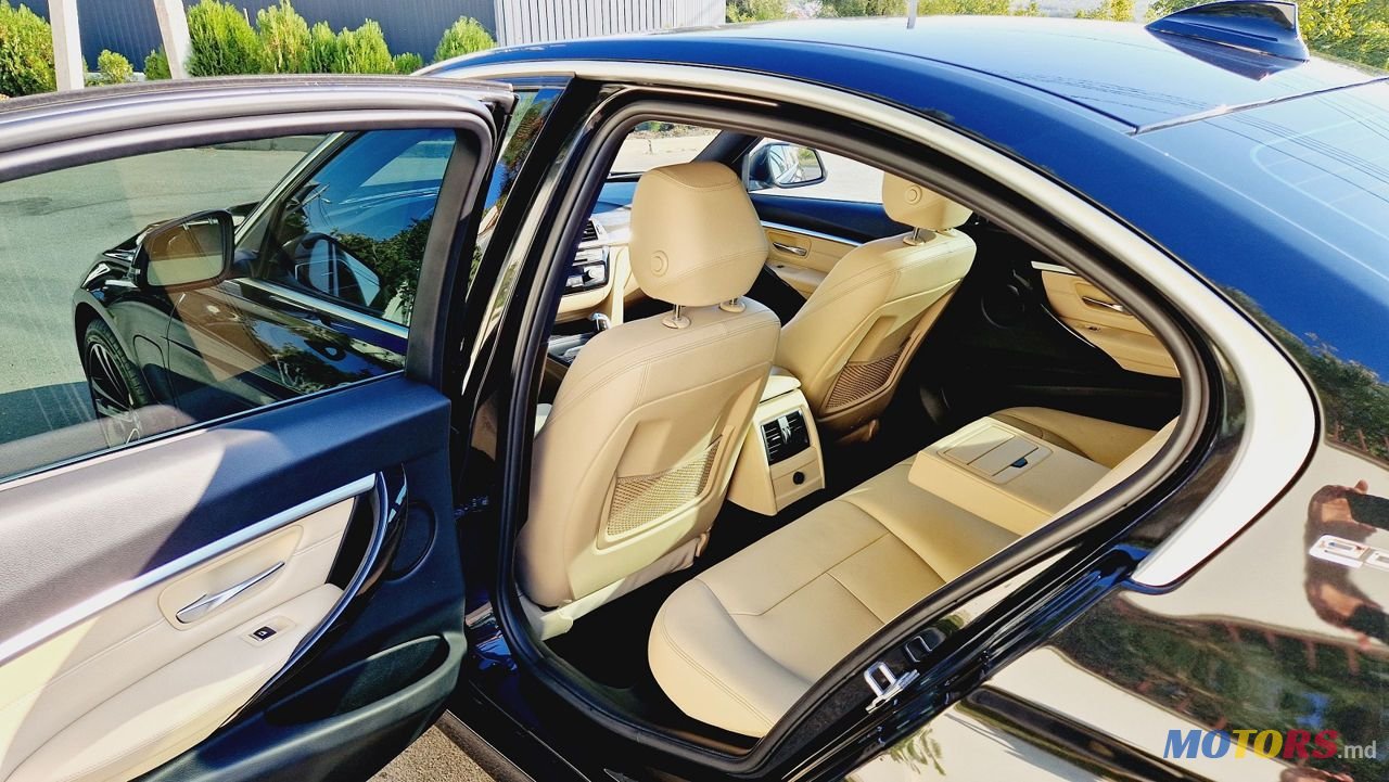 2017' BMW 3 Series photo #4