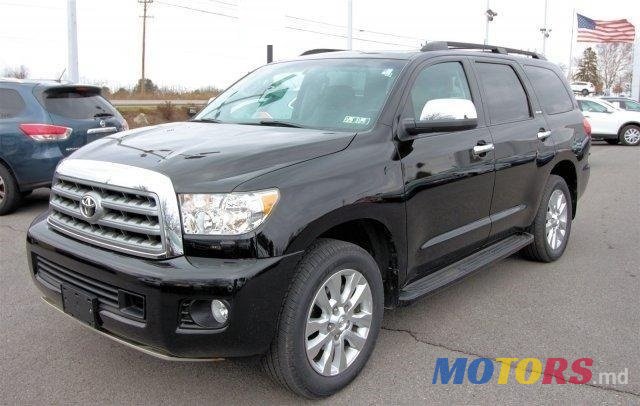2012' Toyota Sequoia photo #1