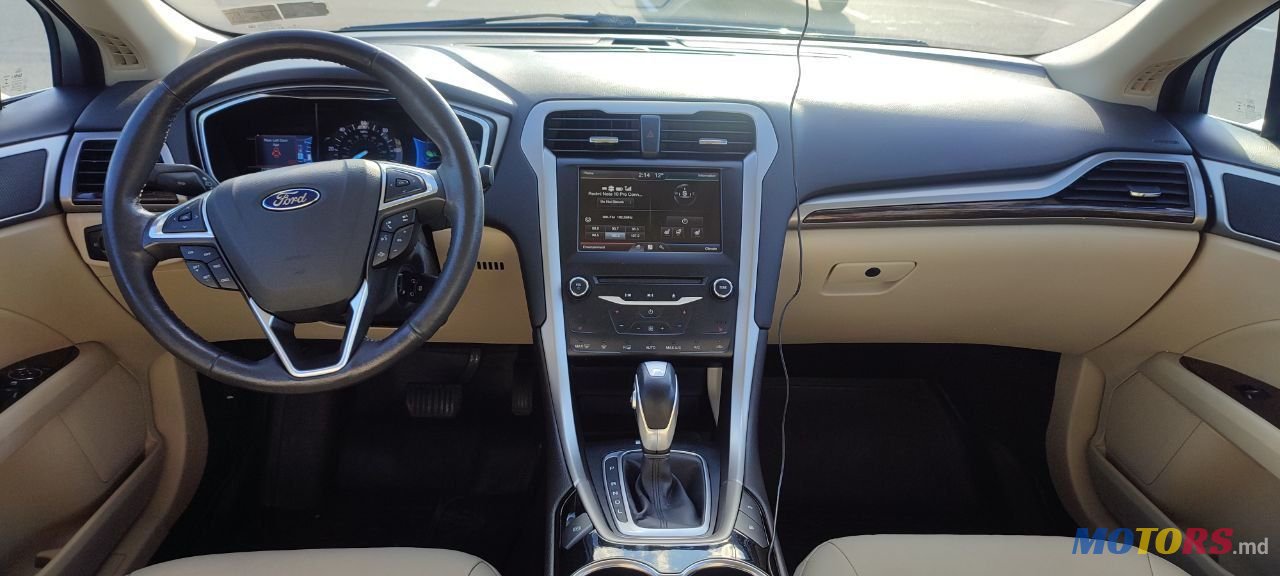 2014' Ford Fusion photo #5