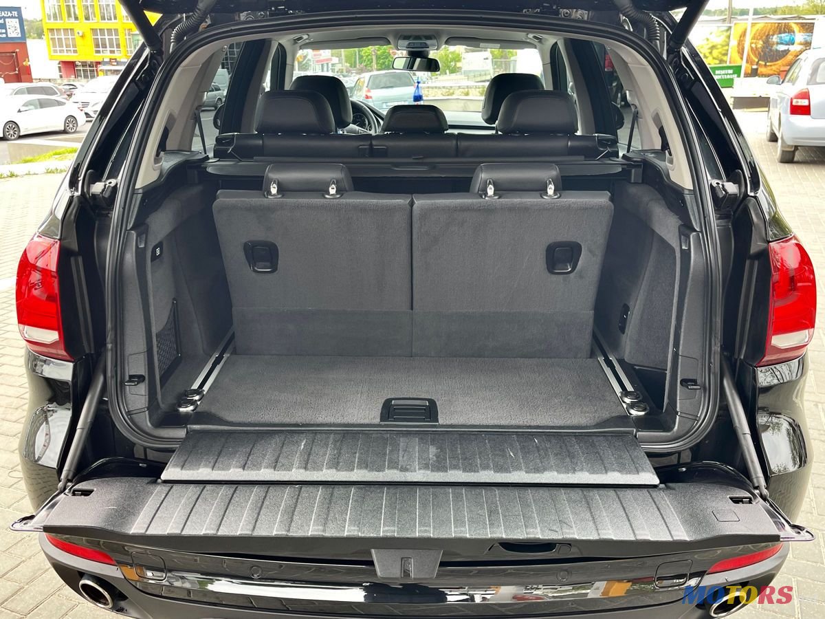 2017' BMW X5 photo #6