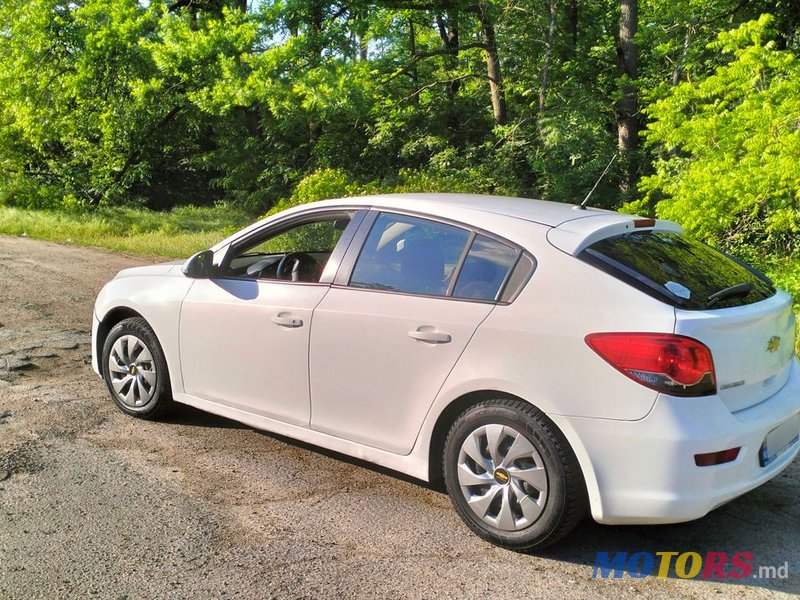 2013' Chevrolet Cruze photo #3