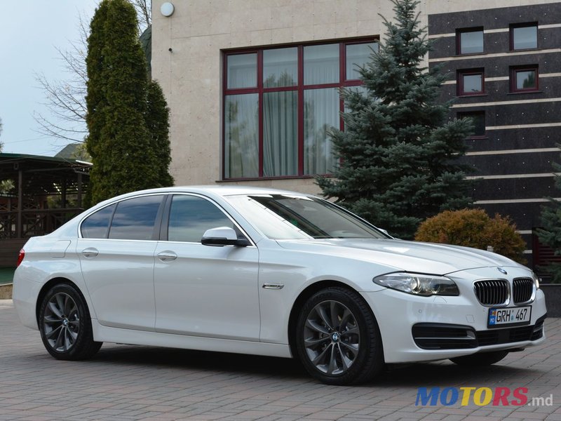 2014' BMW 5 Series photo #1