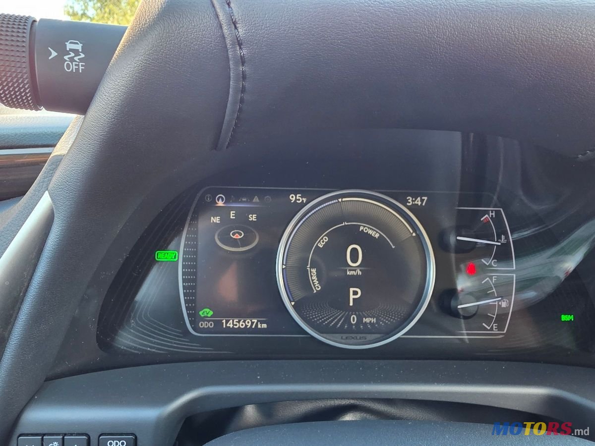 2019' Lexus Es Series photo #6