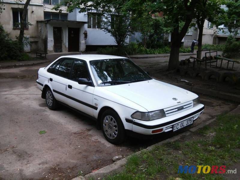 1991' Toyota Carina photo #3