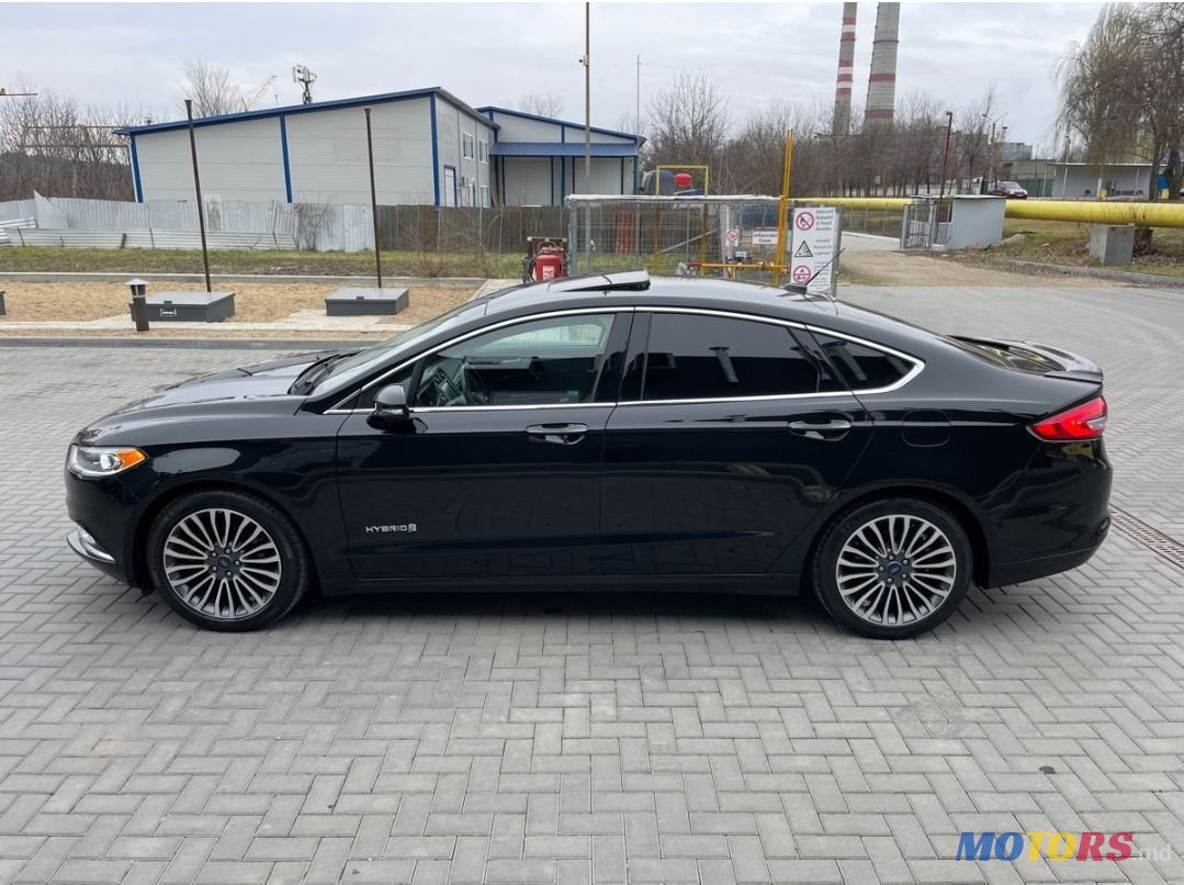 2016' Ford Fusion photo #2